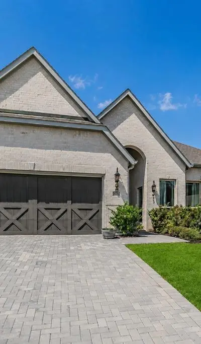 3205 Florence Drive, Corinth TX 76210
