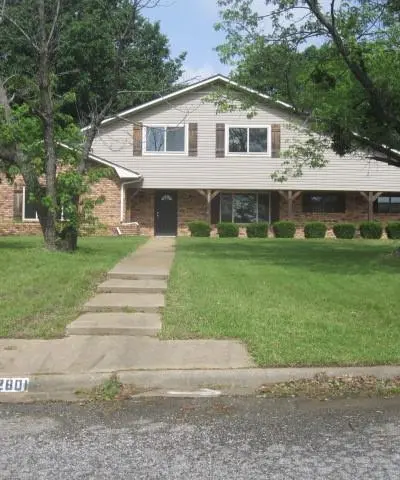 2801 Pyramid Circle, Denison TX 75020