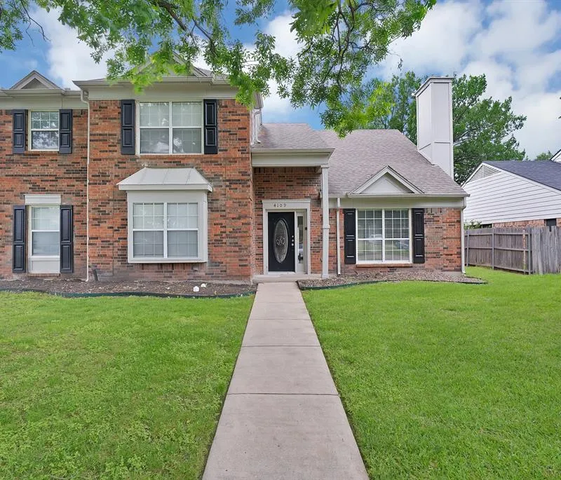 4109 Mediterranean Drive, Rowlett TX 75088