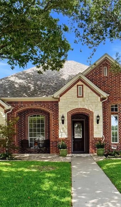 8901 Stratford Drive, North Richland Hills TX 76182