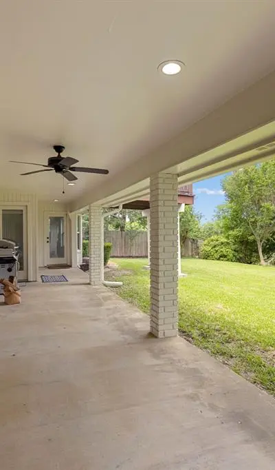 10112 Wandering Way Street, Benbrook TX 76126 - Photo 5