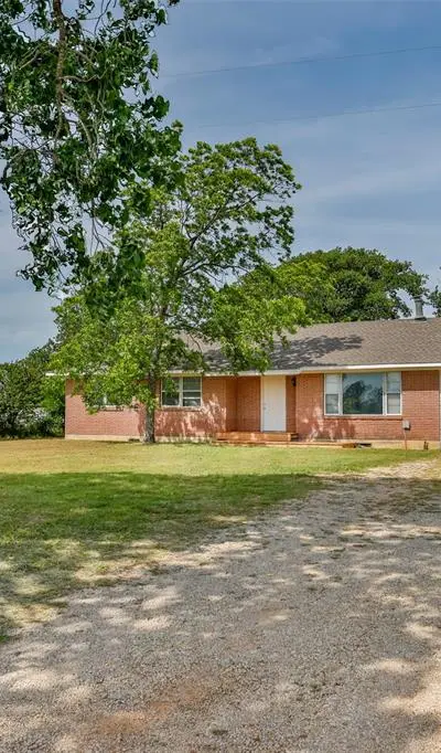 65 Kirby Street, Callisburg TX 76240