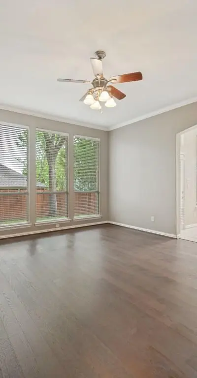 931 Park Forest Drive, Hurst TX 76053 - Photo 3