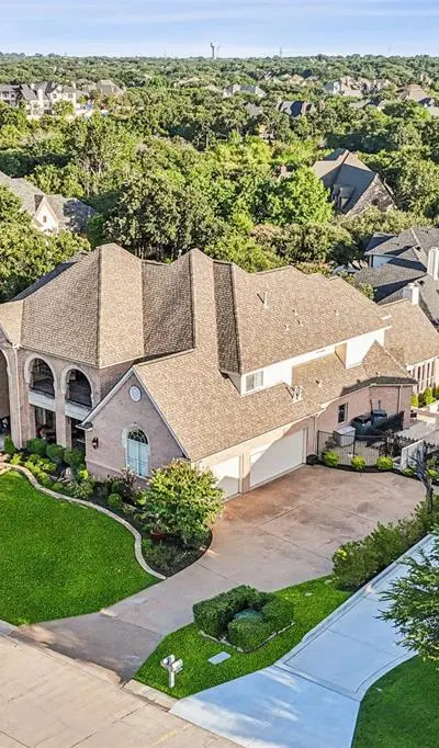 3113 Overlook Circle, Highland Village TX 75077 - Photo 2