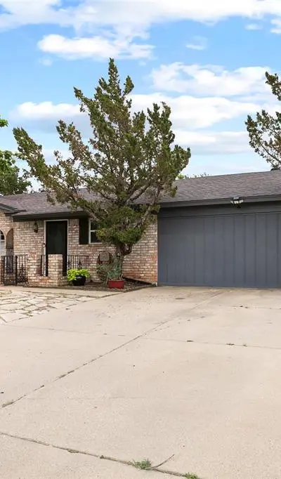 6608 Mccoy Court, Watauga TX 76148 - Photo 2