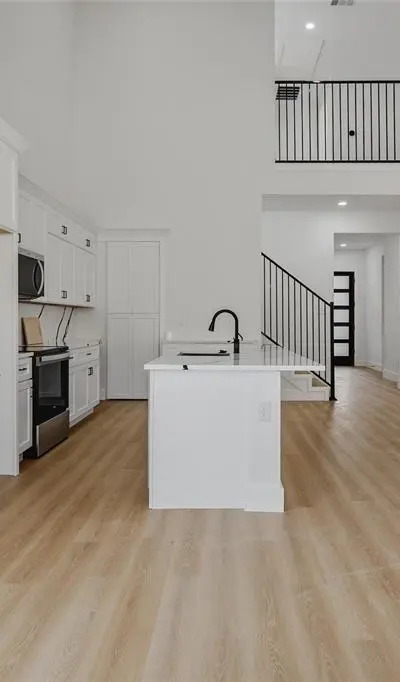 6030 Plum Dale Road, Dallas TX 75241 - Photo 2