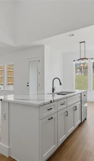 6030 Plum Dale Road, Dallas TX 75241 - Photo 4