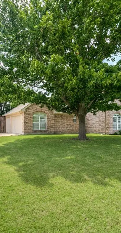 601 Mustang Ridge Drive, Murphy TX 75094 - Photo 2