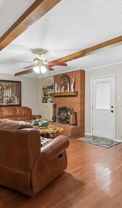2604 Meadow Place, Bedford TX 76021 - Photo 3