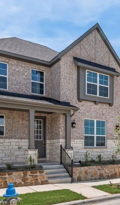 1826 Waterwalk Drive, Rowlett TX 75088