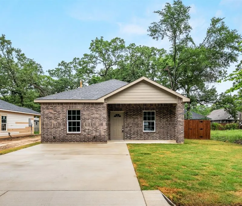 106 Navajo Drive, Mabank TX 75156