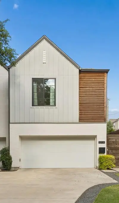 1208 Haines Avenue, Dallas TX 75208