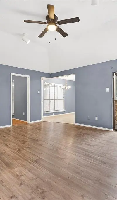 229 Overland Trail, Mesquite TX 75149 - Photo 4