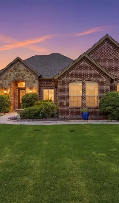10508 Mustang Wells Drive, Fort Worth TX 76126