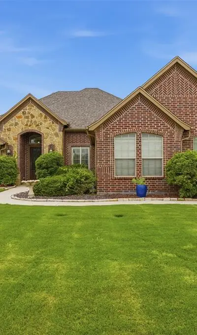 10508 Mustang Wells Drive, Fort Worth TX 76126 - Photo 4