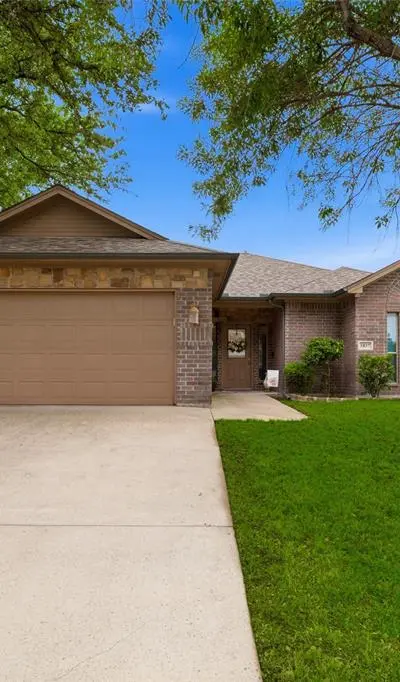 1837 Roadrunner Drive, Weatherford TX 76088