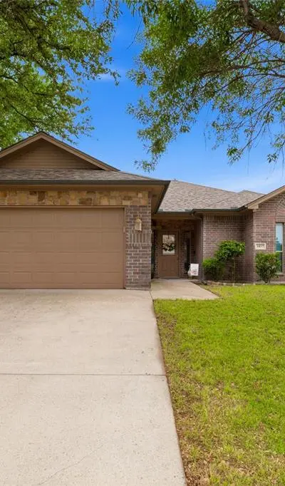 1837 Roadrunner Drive, Weatherford TX 76088 - Photo 2