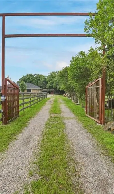 27020 Fm 902, Collinsville TX 76233 - Photo 2