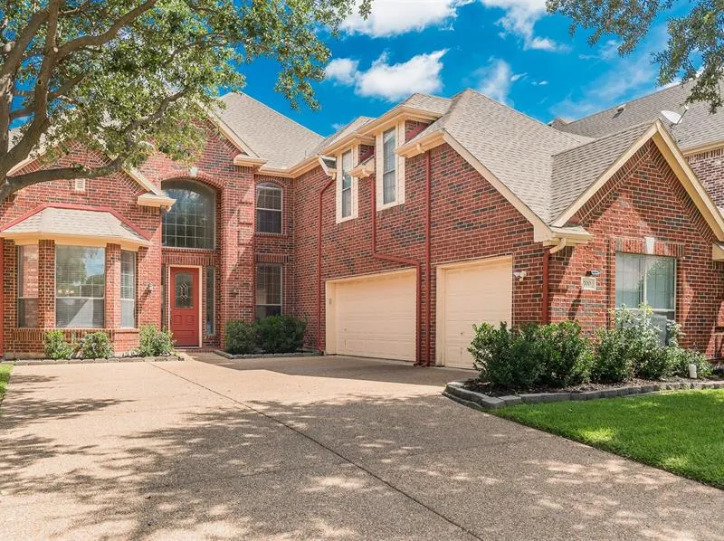 700 Cold Bay Lane, Euless TX 76039