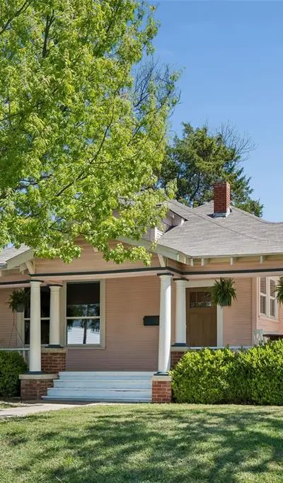 628 Woodlawn Avenue, Dallas TX 75208