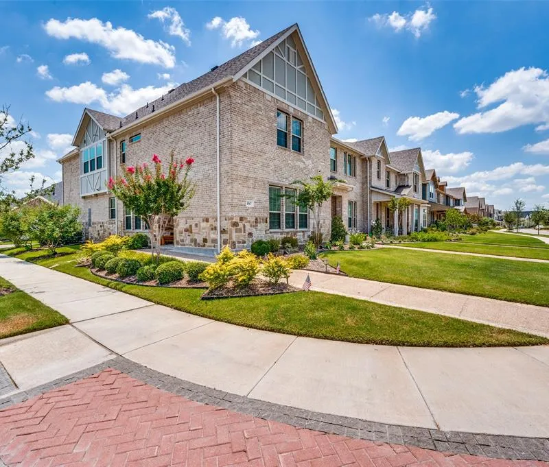 4567 Cypress Thorn Drive, Arlington TX 76005