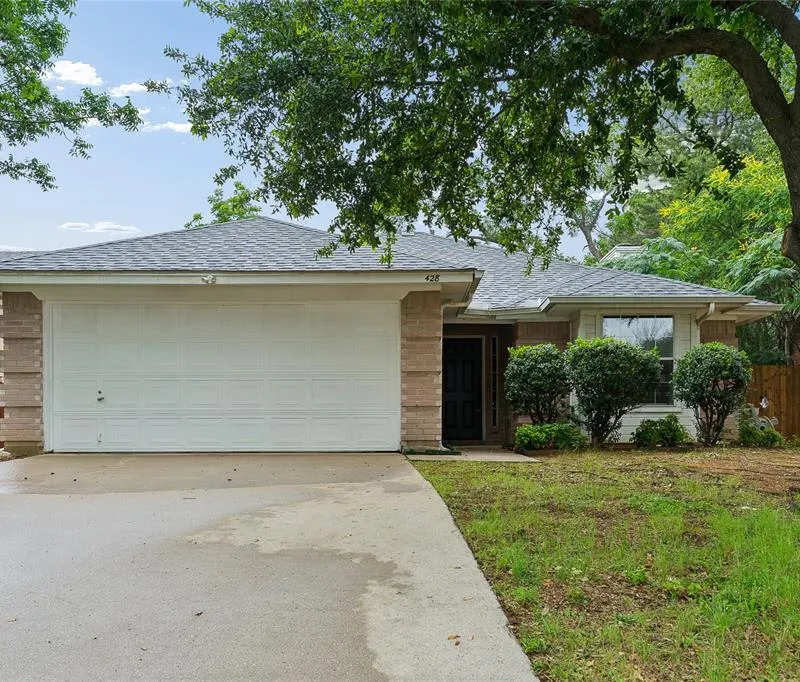 428 Caviness Drive, Grapevine TX 76051