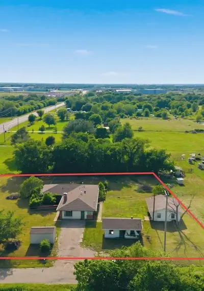 11800 Hallmark Street, Greenville TX 75402 - Photo 2