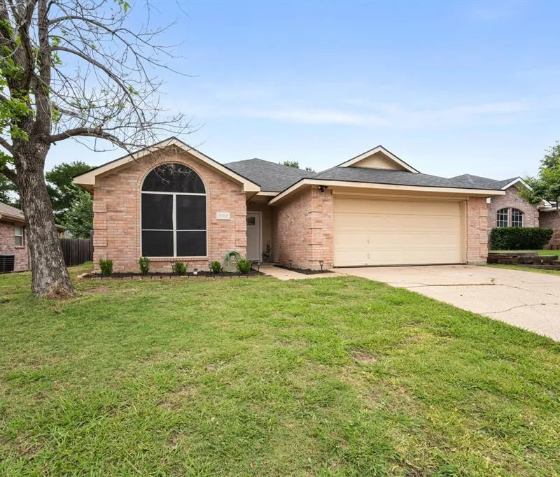 5916 Alcova Lane, Dallas TX 75249