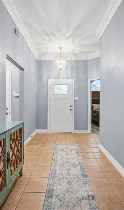 5916 Alcova Lane, Dallas TX 75249 - Photo 3