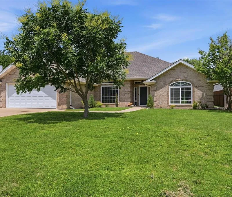 912 Wheeler Creek Drive, Gainesville TX 76240