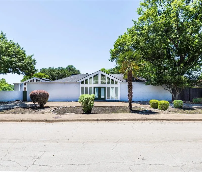 6954 Leameadow Drive, Dallas TX 75248