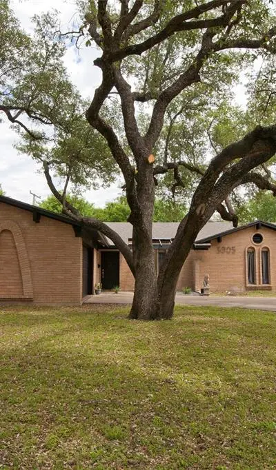 3905 Sundown Drive, Benbrook TX 76116
