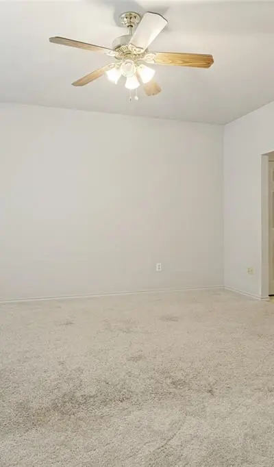 400 Stockard Street, Lake Dallas TX 75065 - Photo 3