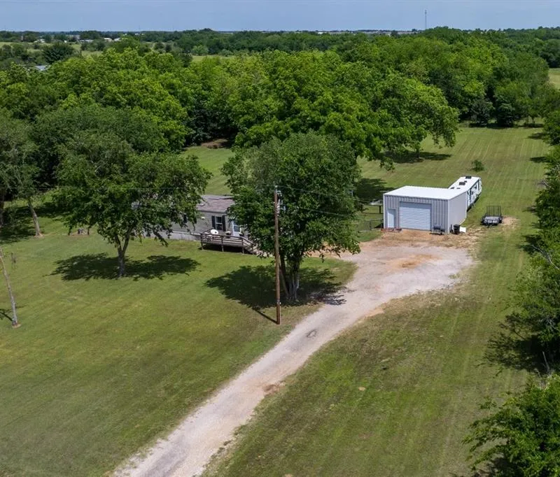 2606 Vz County Road 2813, Mabank TX 75147