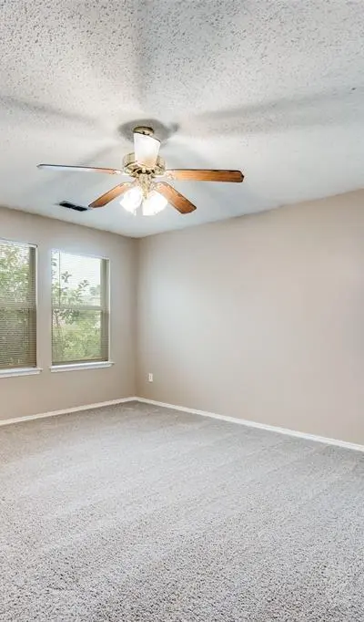 7940 Hidden Brook Drive, Fort Worth TX 76120 - Photo 5