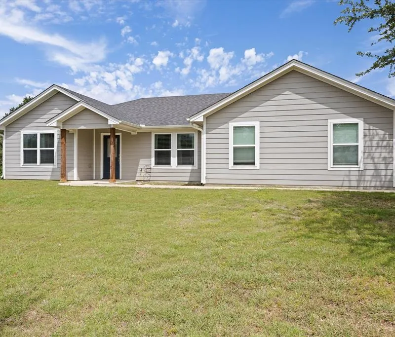 1495 Peninsula Drive, Bluff Dale TX 76433