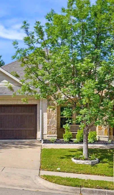 7332 Brightwater Road, Fort Worth TX 76132 - Photo 2