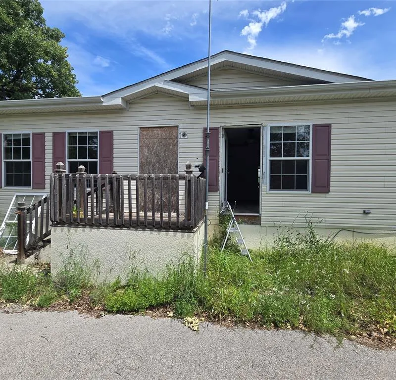 1331 Jay Bird Road, Springtown TX 76082