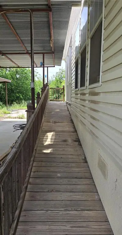 1331 Jay Bird Road, Springtown TX 76082 - Photo 5
