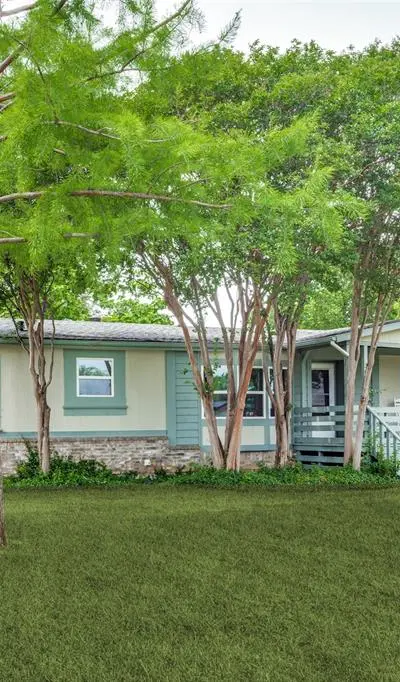 301 Darrell Road, Roanoke TX 76262 - Photo 2