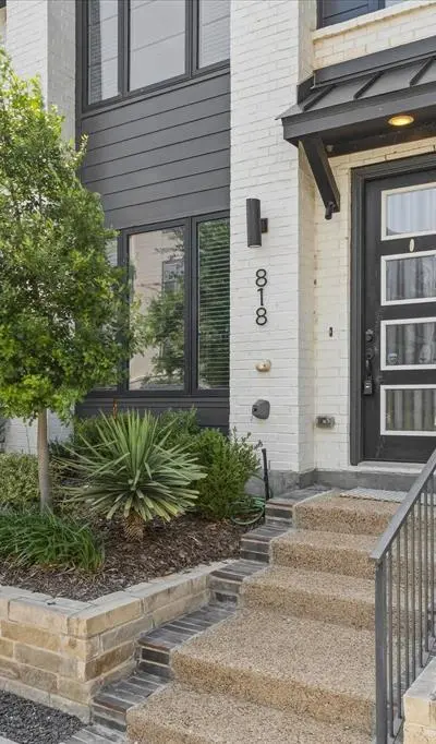 818 Trace Hawk Lane, Arlington TX 76005 - Photo 3