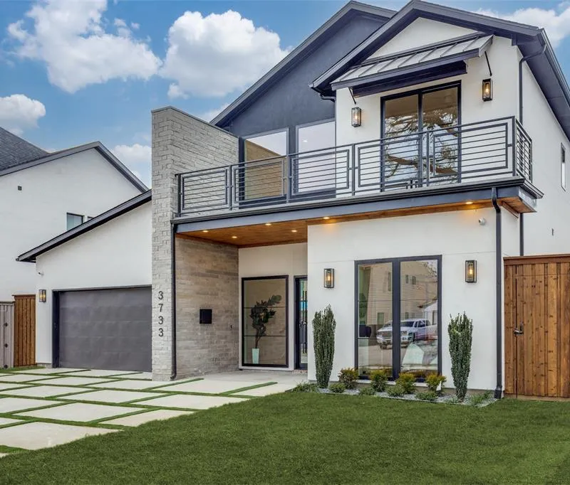3733 Manana Drive, Dallas TX 75220