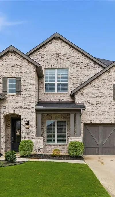1204 Broadmoor Way, Roanoke TX 76262
