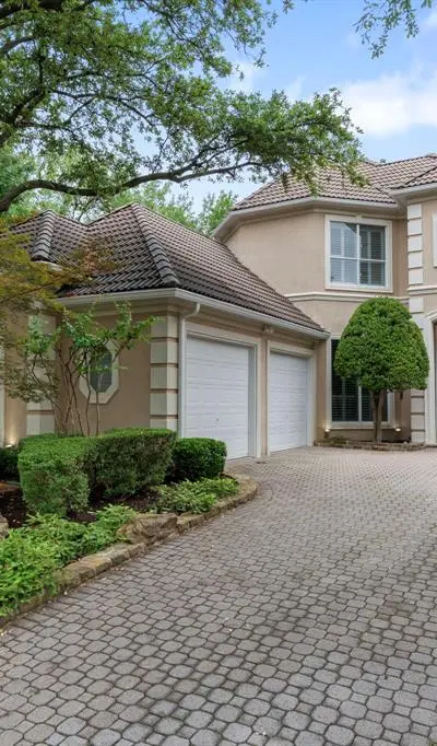 17 Woodcreek Lane, Frisco TX 75034