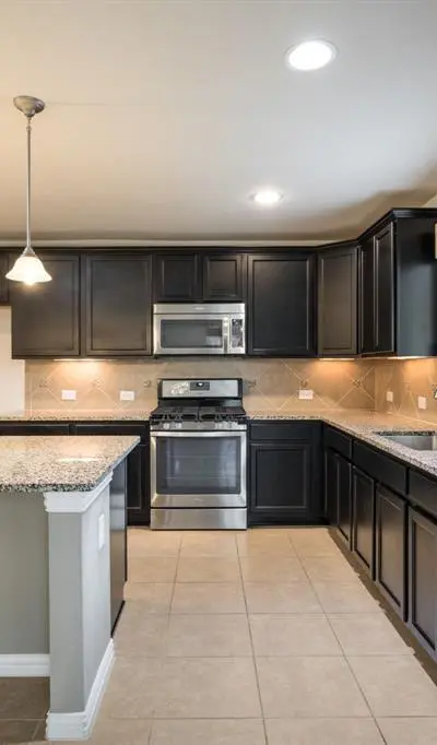 7740 Gulf Breeze Lane, Frisco TX 75036 - Photo 2