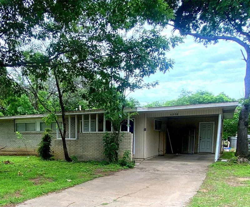 4908 Virgil Street, Fort Worth TX 76119