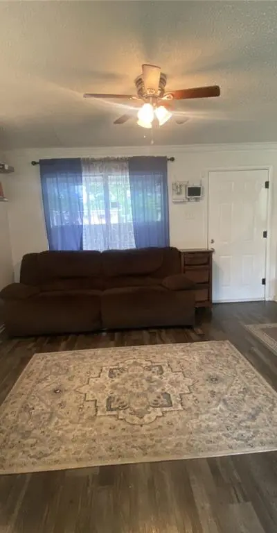 4908 Virgil Street, Fort Worth TX 76119 - Photo 4