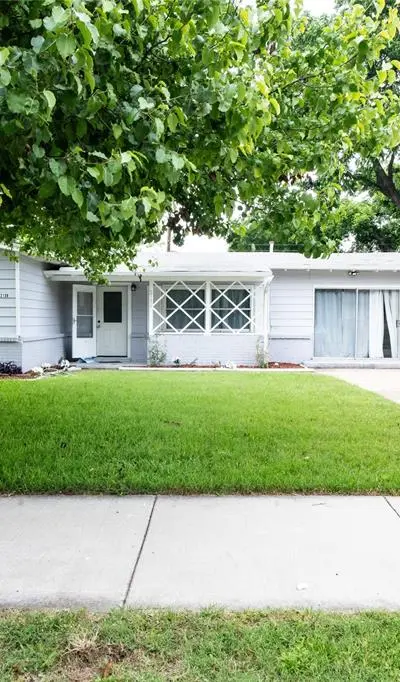 2136 Ridgeway Street, Arlington TX 76010
