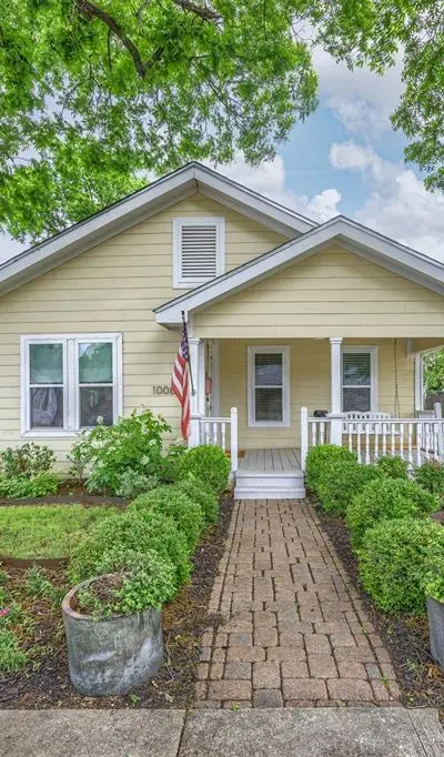1008 Sherman Street, McKinney TX 75069