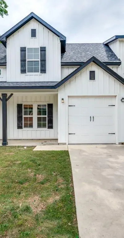 216 Wilson Street, Lake Dallas TX 75065